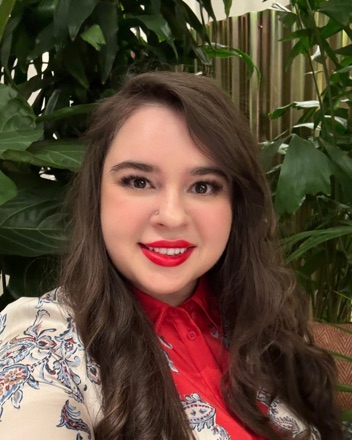 Laura Paunoiu, Founder and CEO of Peaqok